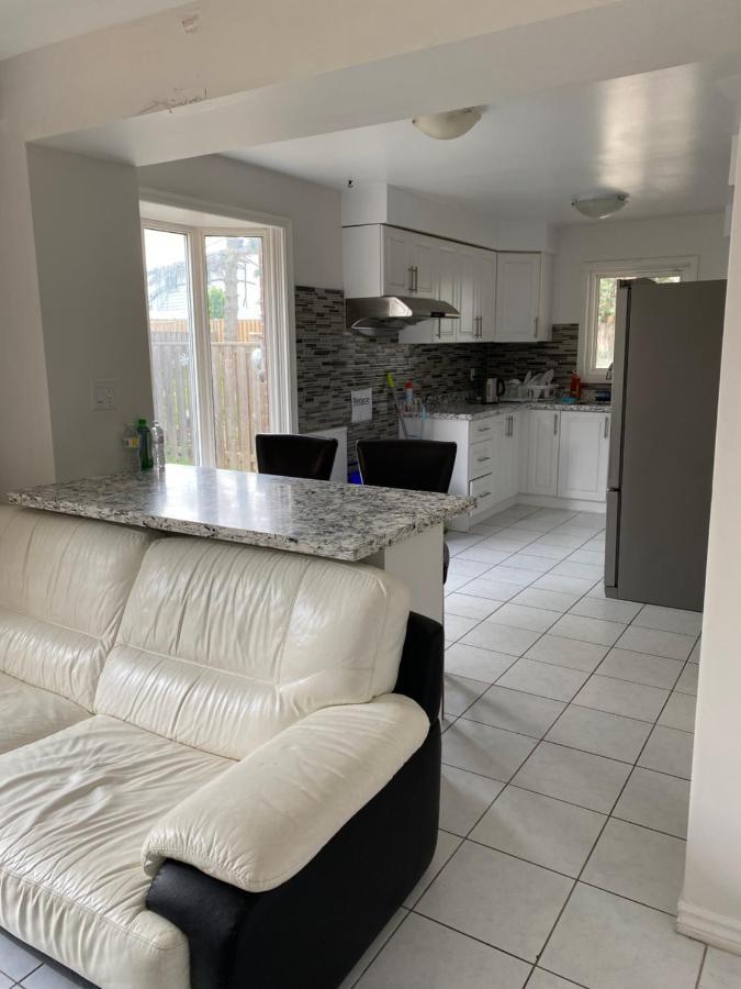 Homehouse Toronto Ngoại thất bức ảnh